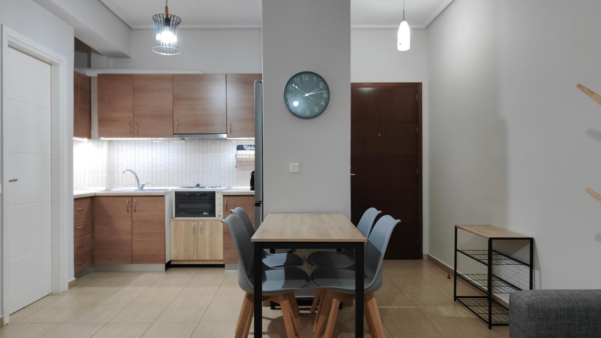 Rock & Roll 1 - Modern Apartment In Trikala Екстер'єр фото